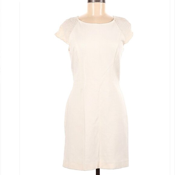 𝅺erin by Erin Fetherston Ivory Short Sleeve Dress Size 8 - Picture 2 of 4